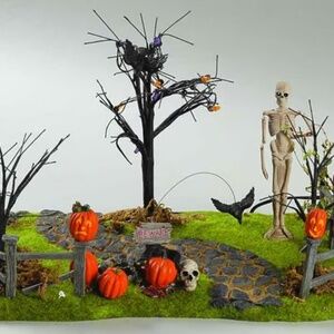 NWT Department56 Village Accessories “Creepy Front Yard”